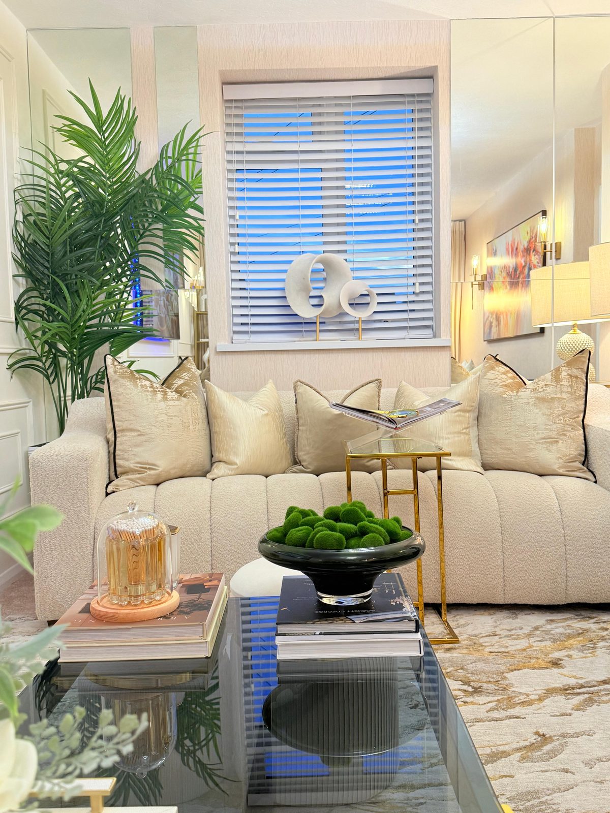 Lounge snug